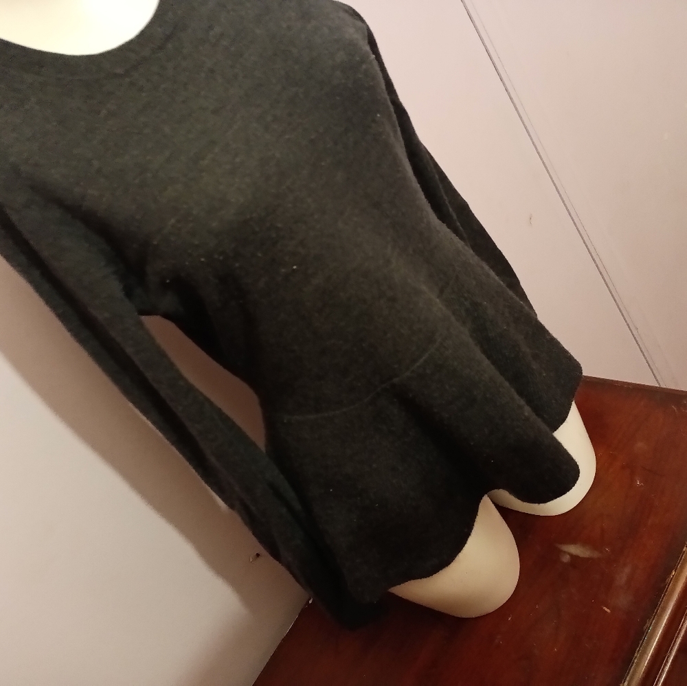 Size s flare blouse